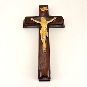 Vtg Catholic Sick Call Set Last Rites Wooden Cross Compartment, Candles & Bottle